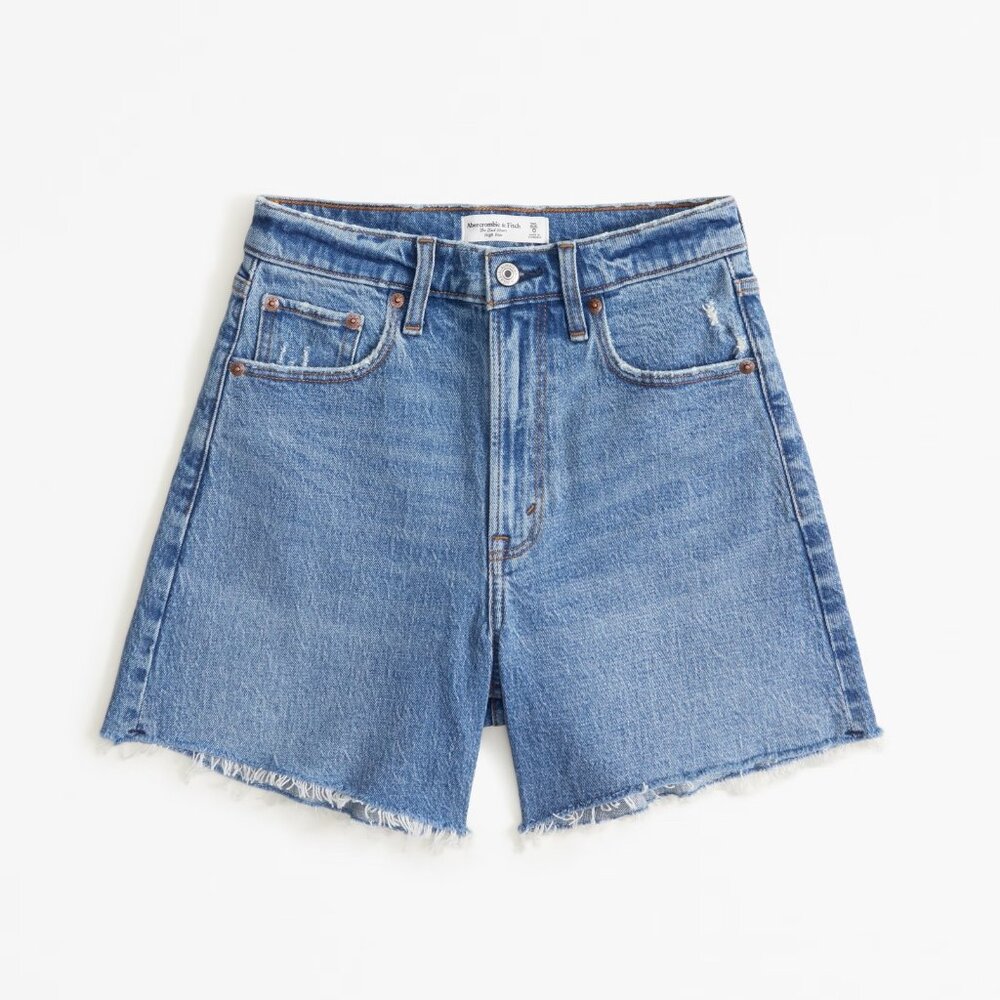 Abercrombie Women's High Rise Dad Short Size 32